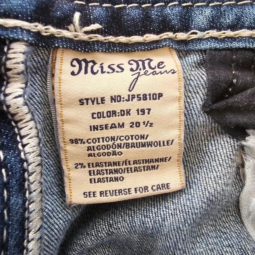 Miss Me Size 27 Jeans Fleur De Lis Rhinestone Capri Sequin Flap Pocket Crop - Picture 4 of 12